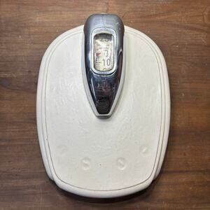 Antique Health O Meter Bathroom Scale